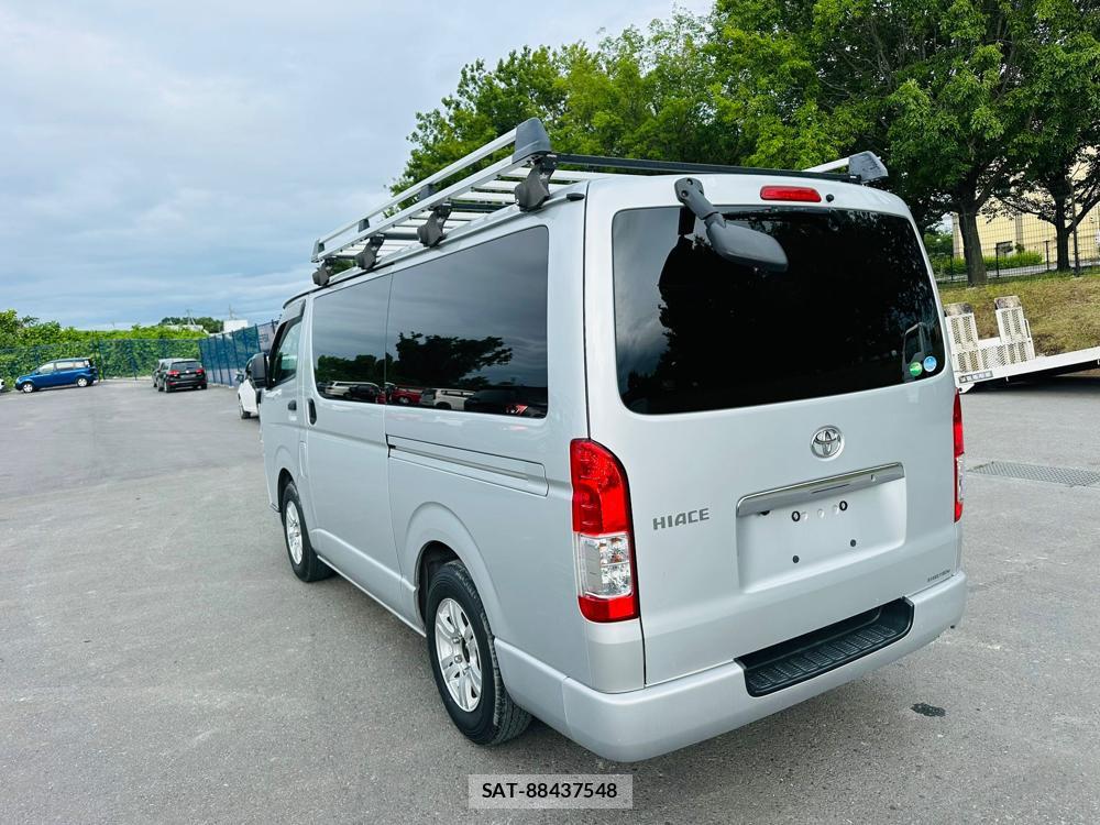 Toyota HIACE VAN 2020 7175252-2