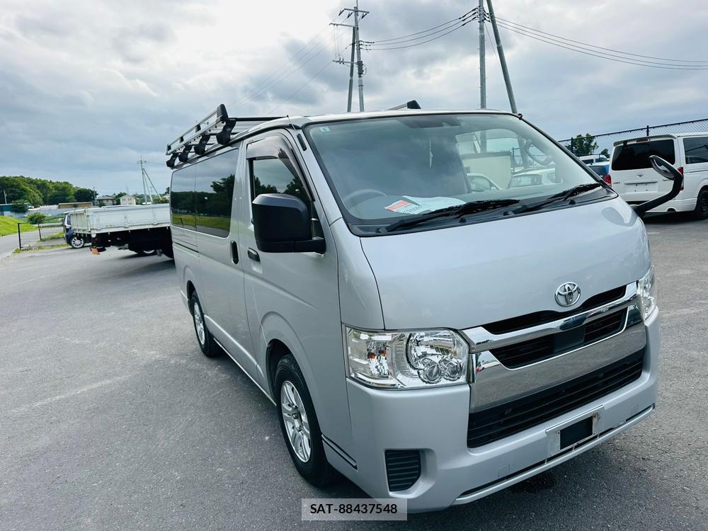 Toyota HIACE VAN 2020 7175252-6
