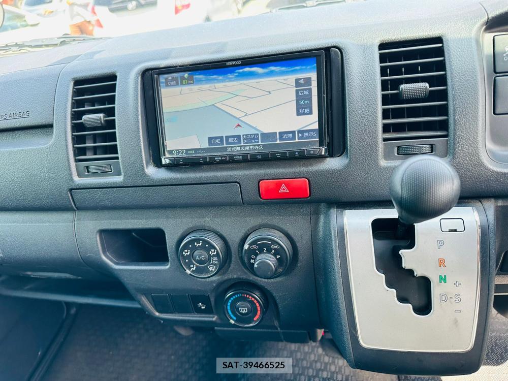 Toyota HIACE VAN 2020 7175257-19