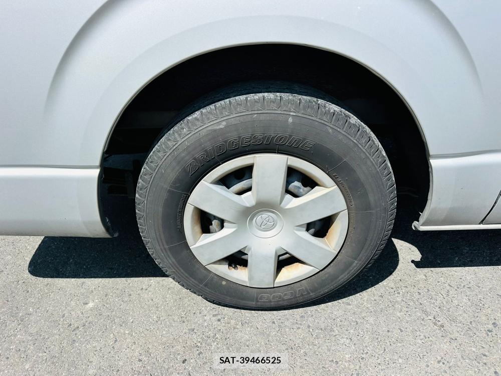 Toyota HIACE VAN 2020 7175257-27