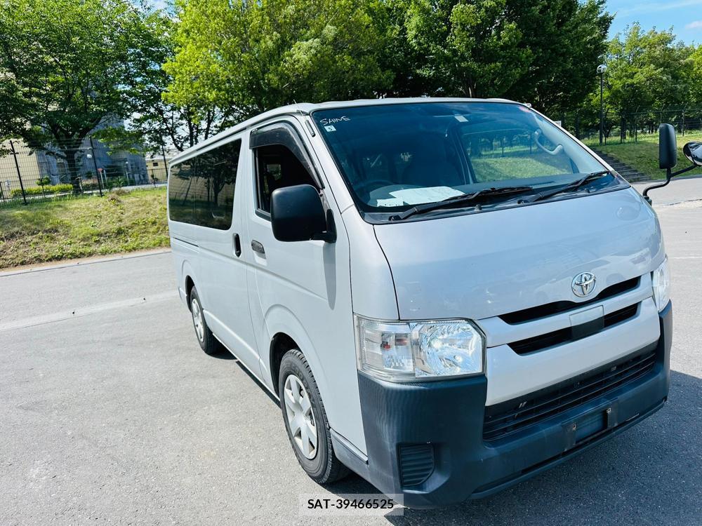 Toyota HIACE VAN 2020 7175257-6