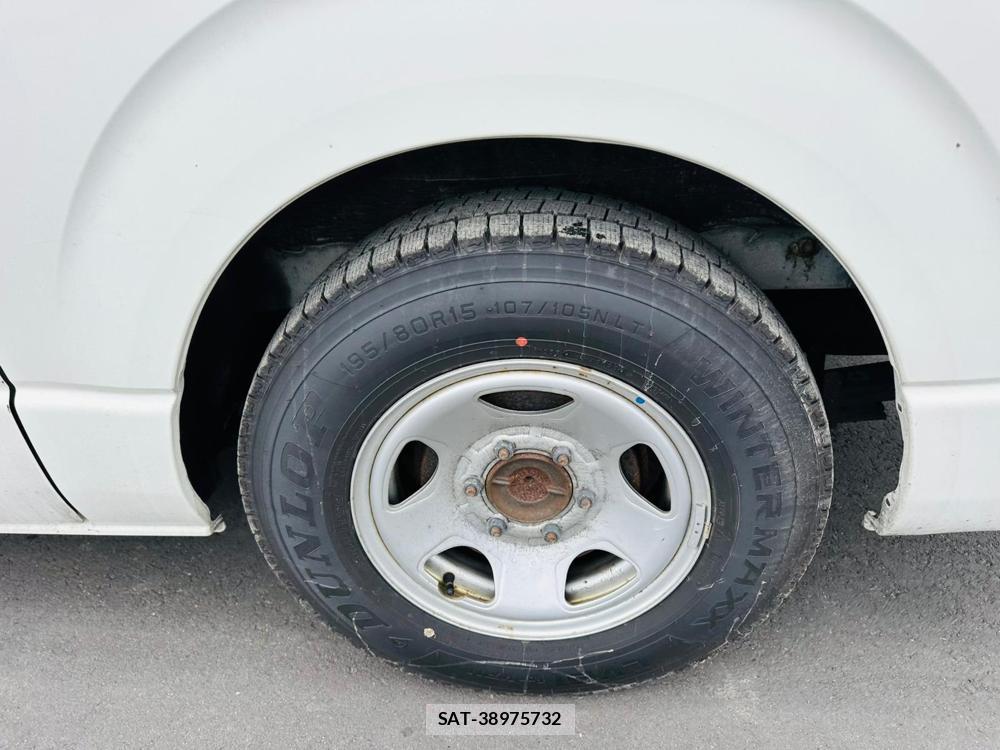 Toyota HIACE VAN 2019 7223074-27