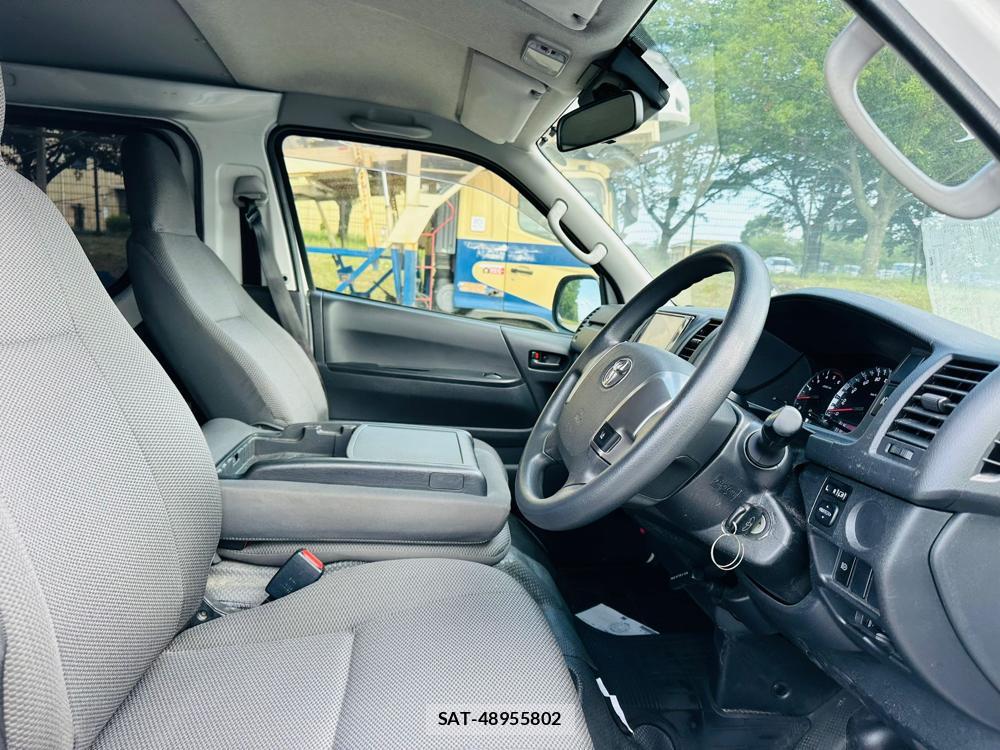 Toyota HIACE VAN 2019 7263039-11