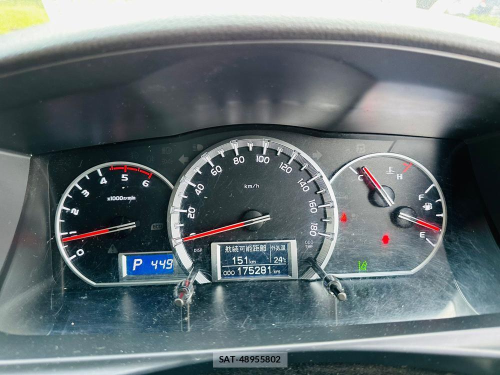Toyota HIACE VAN 2019 7263039-15