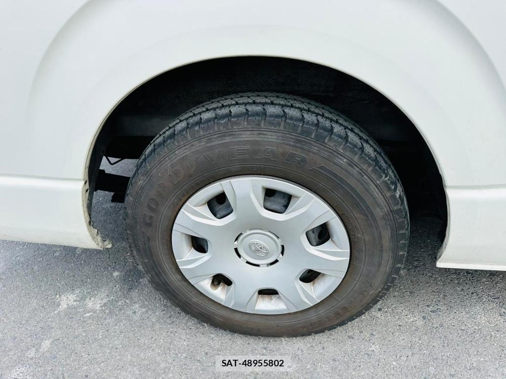 Toyota HIACE VAN 2019 7263039-27