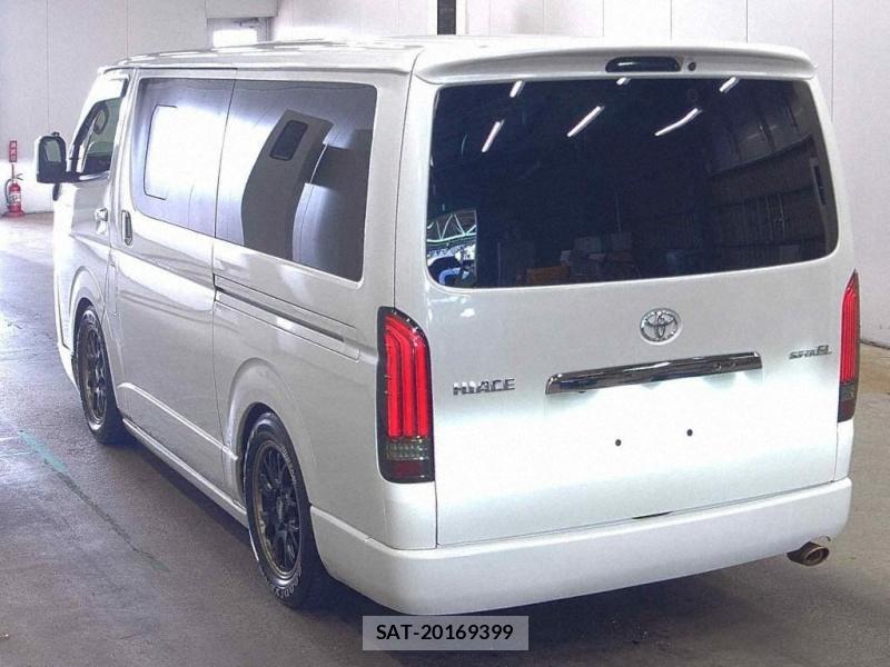 Toyota HIACE VAN 2021-02 7682549-2