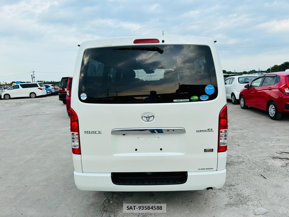 Toyota HIACE VAN 2019-06 8160955-3