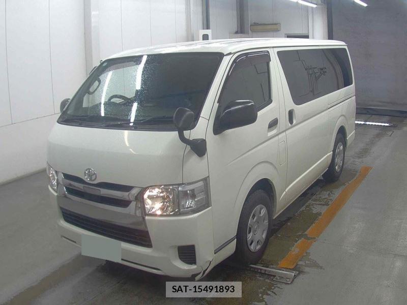 Toyota HIACE VAN 2019-02 8352567-3