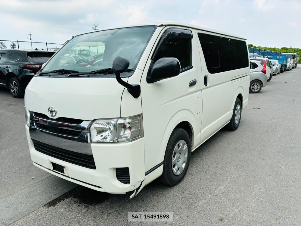 Toyota HIACE VAN 2019-02 8352567-0