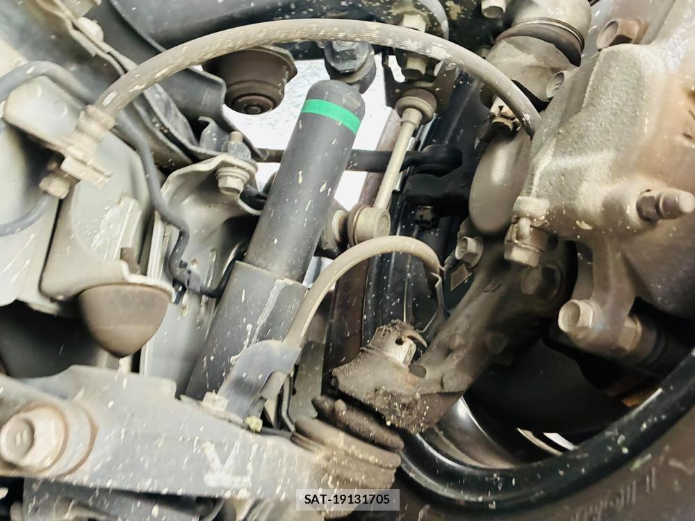 Toyota HIACE VAN 2019-06 8673023-31