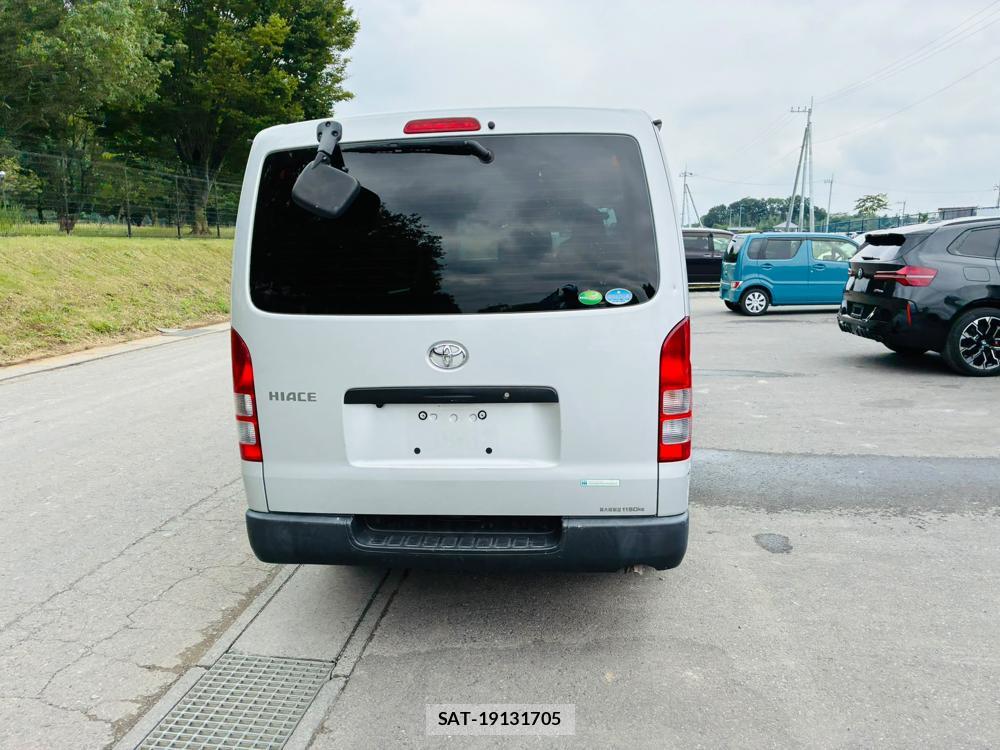 Toyota HIACE VAN 2019-06 8673023-3