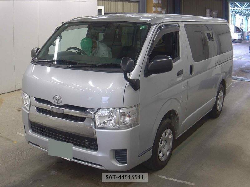 Toyota HIACE VAN 2019-19 899033-3