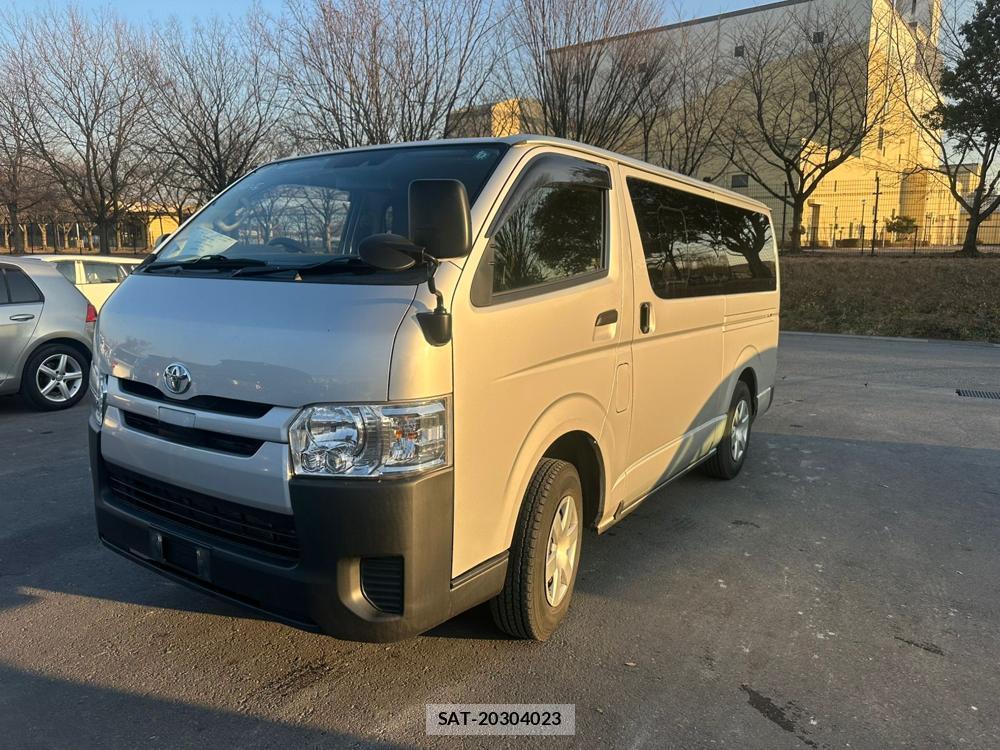 Toyota HIACE VAN 2020 1706876-0