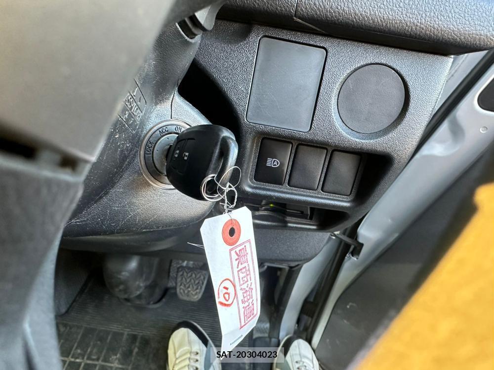 Toyota HIACE VAN 2020 1706876-16