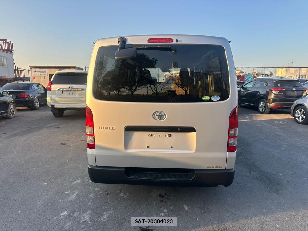 Toyota HIACE VAN 2020 1706876-3