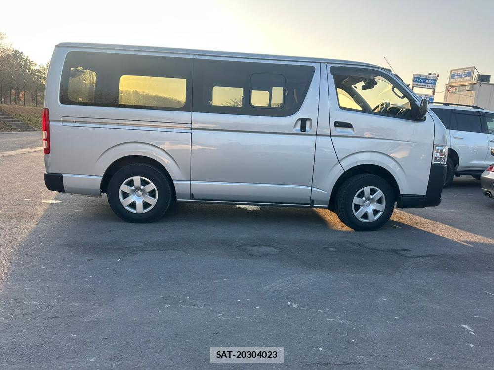 Toyota HIACE VAN 2020 1706876-5