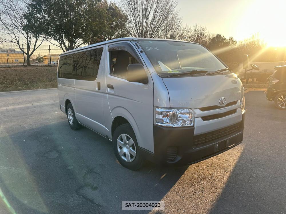 Toyota HIACE VAN 2020 1706876-6