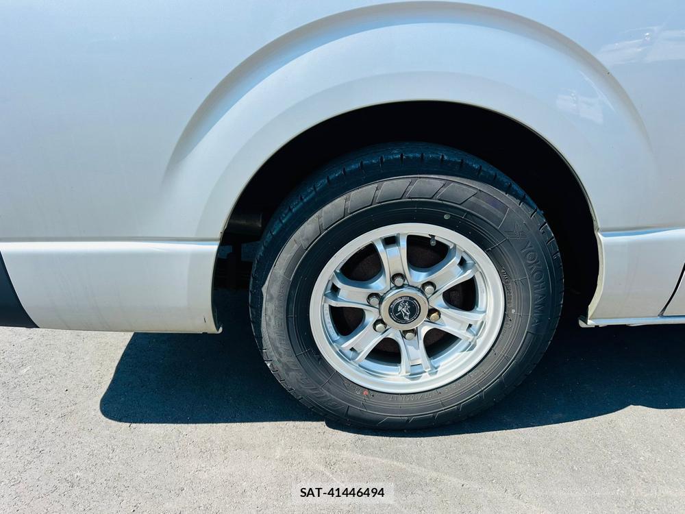 Toyota HIACE VAN 2019 4653056-25