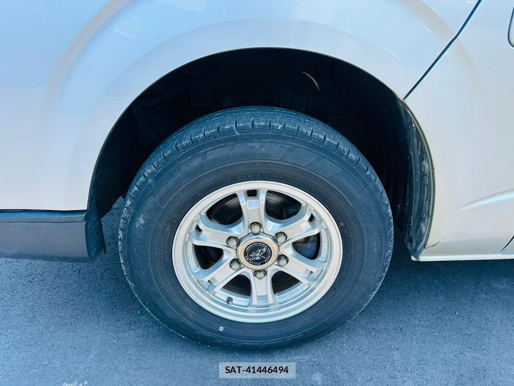Toyota HIACE VAN 2019 4653056-27