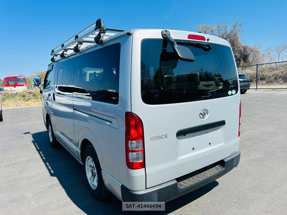 Toyota HIACE VAN 2019 4653056-2