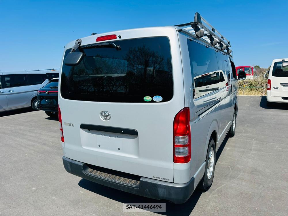 Toyota HIACE VAN 2019 4653056-4