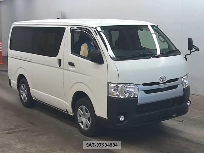Toyota HIACE VAN 2019-06 7491010-0