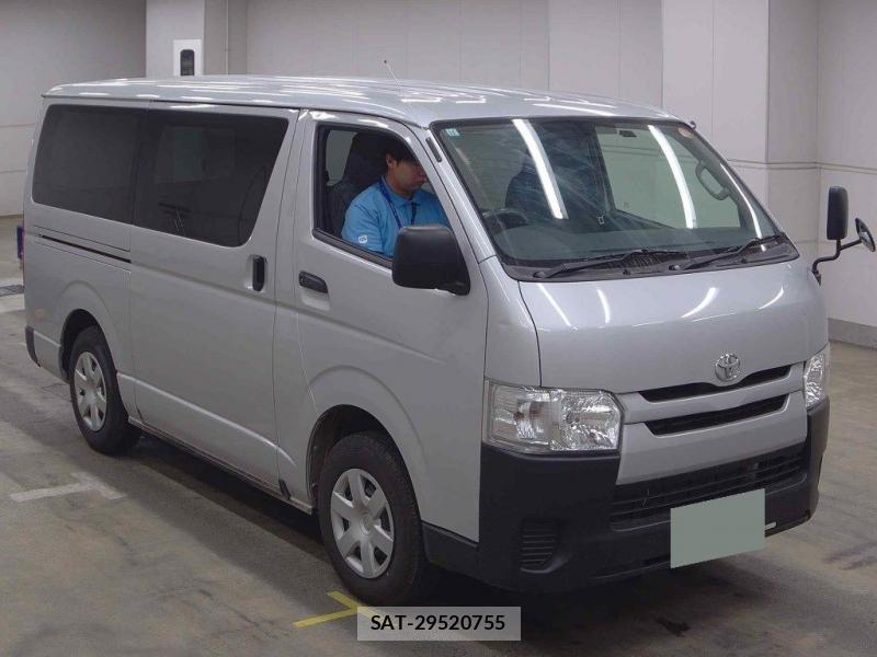 Toyota HIACE VAN 2019-11 7632869-0