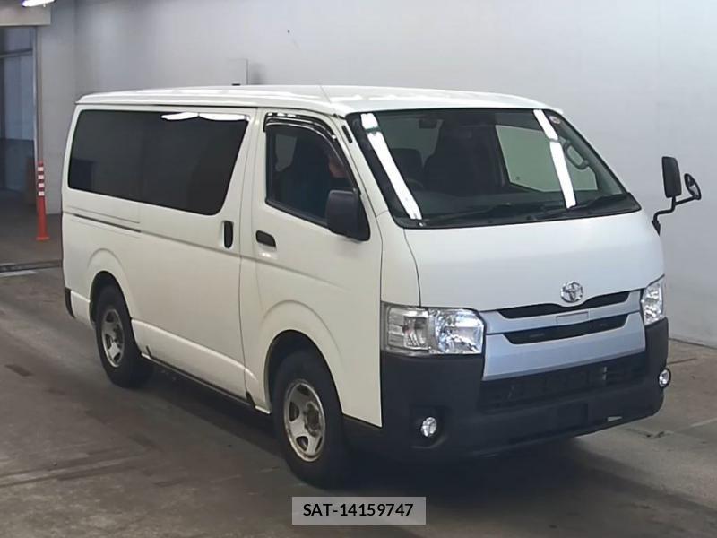 Toyota HIACE VAN 2019-08 7736904-3