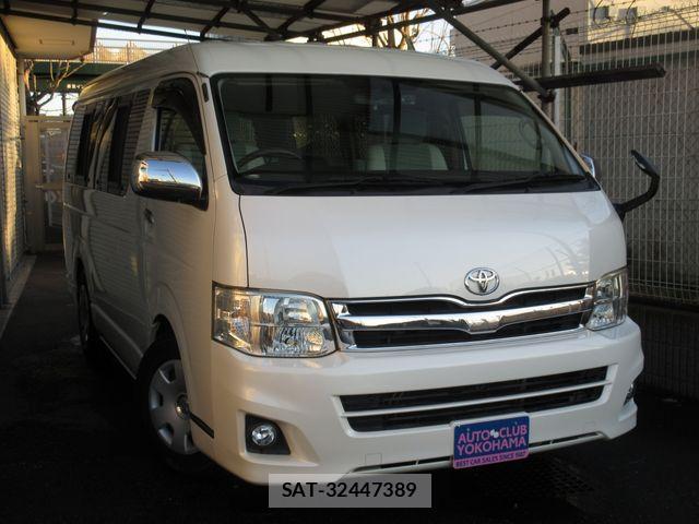 Toyota HIACE WAGON 2010-12 689375-2