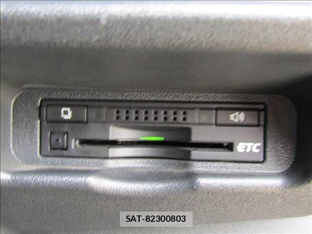Toyota HIACE WAGON 2015-03 850413-12