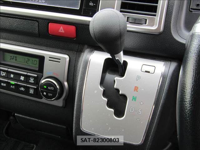 Toyota HIACE WAGON 2015-03 850413-8