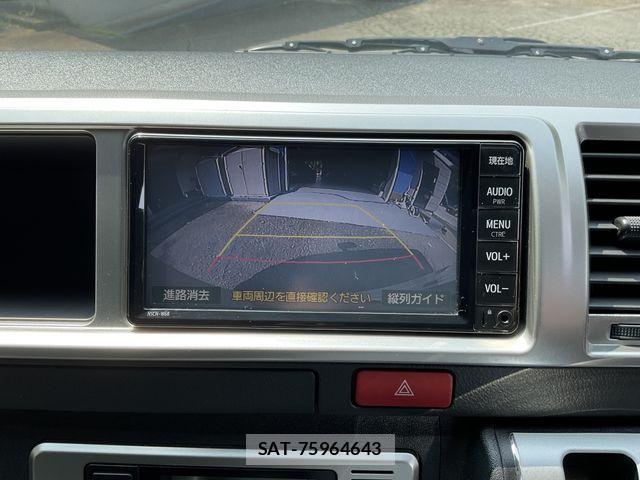 Toyota HIACE WAGON 2019-03 1221718-6