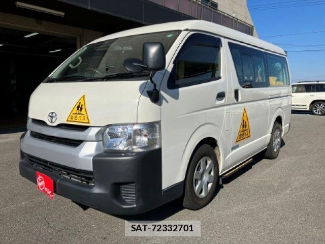 Toyota HIACE WAGON 2019-04 1319573-0