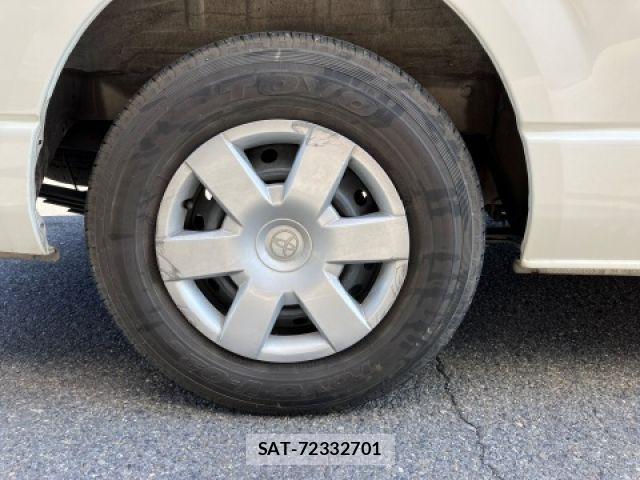 Toyota HIACE WAGON 2019-04 1319573-9