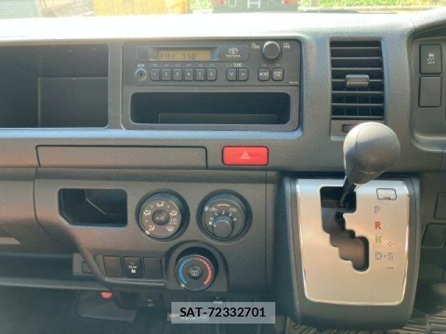 Toyota HIACE WAGON 2019-04 1319573-14