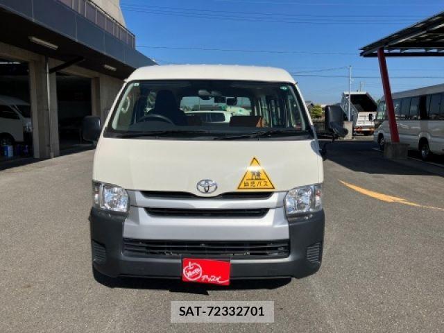 Toyota HIACE WAGON 2019-04 1319573-2