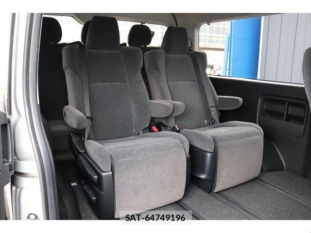 Toyota HIACE WAGON 2019-01 1331165-9
