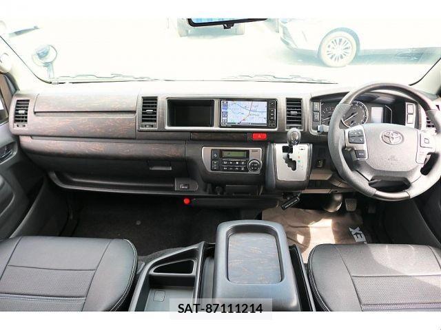 Toyota HIACE WAGON 2022-01 1428718-2