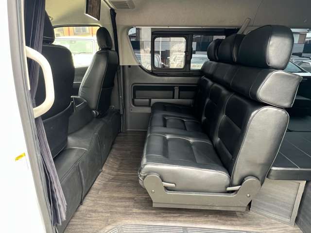 Toyota HIACE WAGON 2018-01 1545772-9