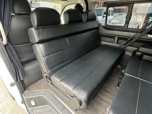 Toyota HIACE WAGON 2018-01 1545772-10