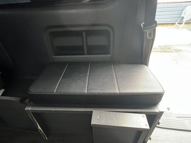 Toyota HIACE WAGON 2018-01 1545772-15