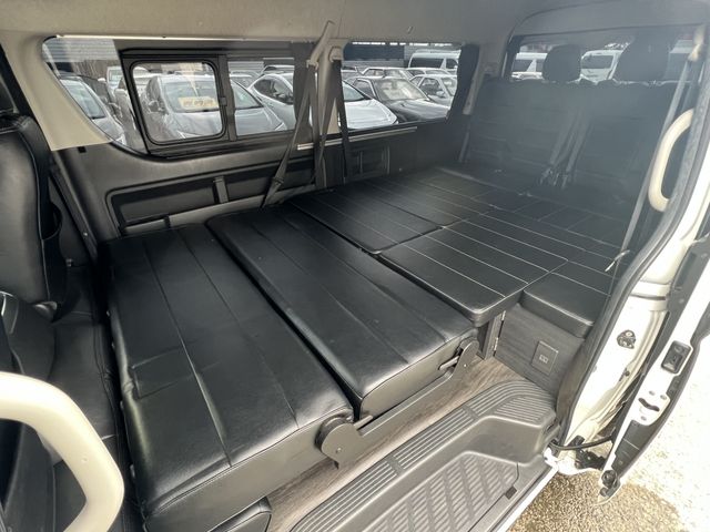Toyota HIACE WAGON 2018-01 1545772-19