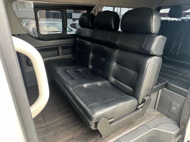 Toyota HIACE WAGON 2018-01 1545772-8