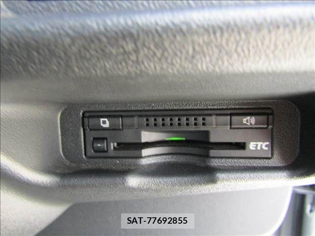 Toyota HIACE WAGON 2014-09 1585805-9