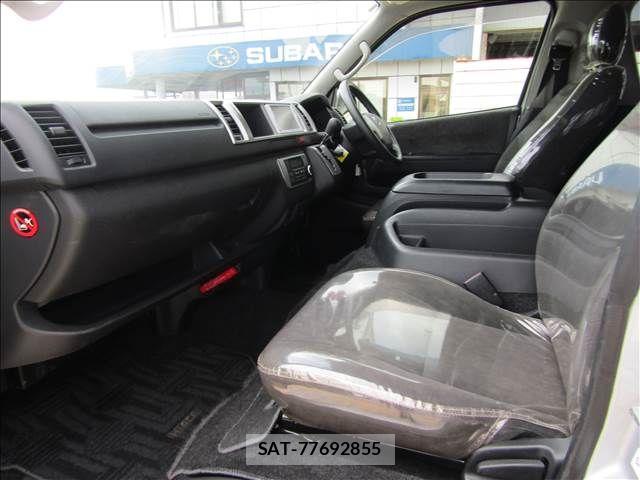 Toyota HIACE WAGON 2014-09 1585805-16