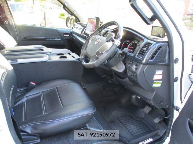 Toyota HIACE WAGON 2018-09 1825112-8