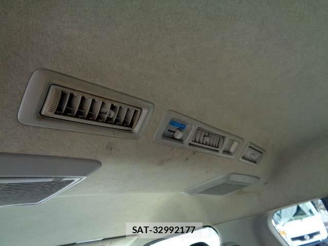 Toyota HIACE WAGON 2014-12 2349678-16