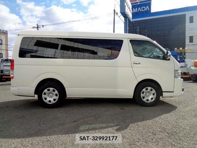 Toyota HIACE WAGON 2014-12 2349678-19