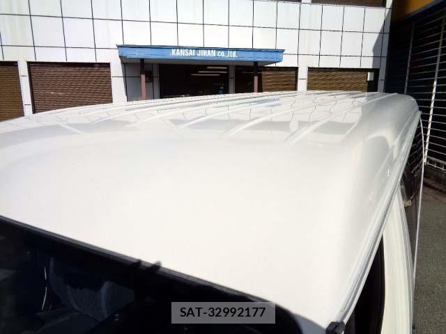 Toyota HIACE WAGON 2014-12 2349678-24