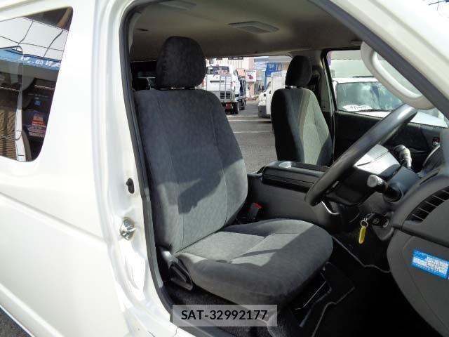 Toyota HIACE WAGON 2014-12 2349678-4